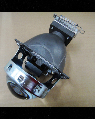 BI XENON THÁO XE AUDI Q5